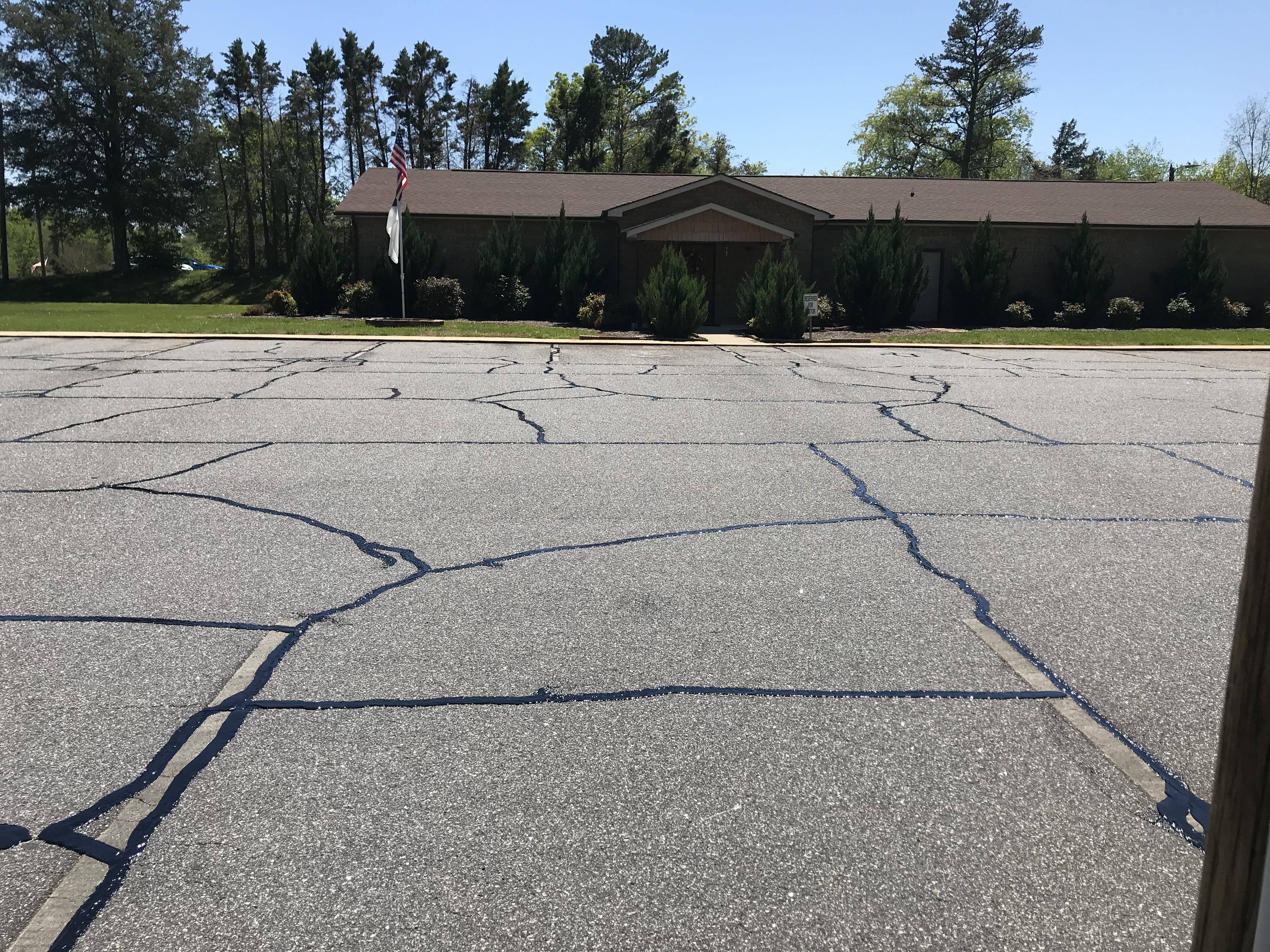 crack repair for parking lot